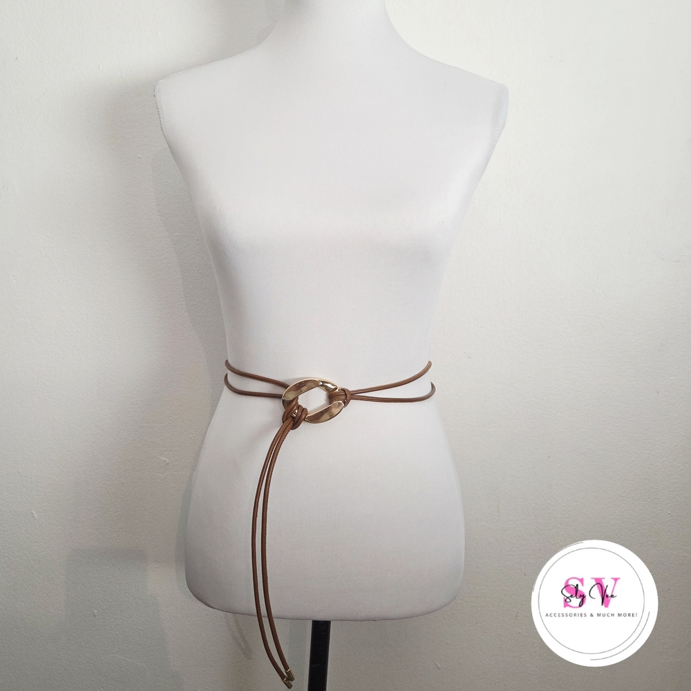 Brown Knotted Belt With Gold Belt